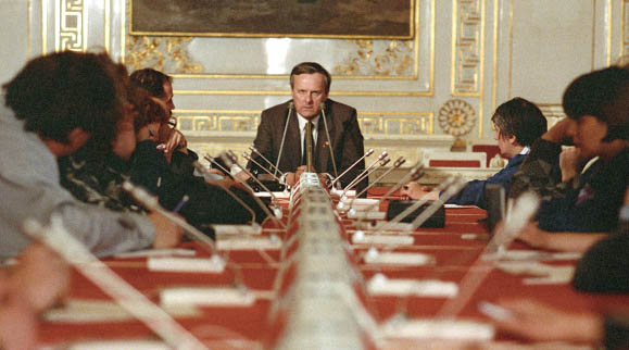 Анатолий Собчак ведёт заседание президиума Ленсовета. Ленинград. 1990 год