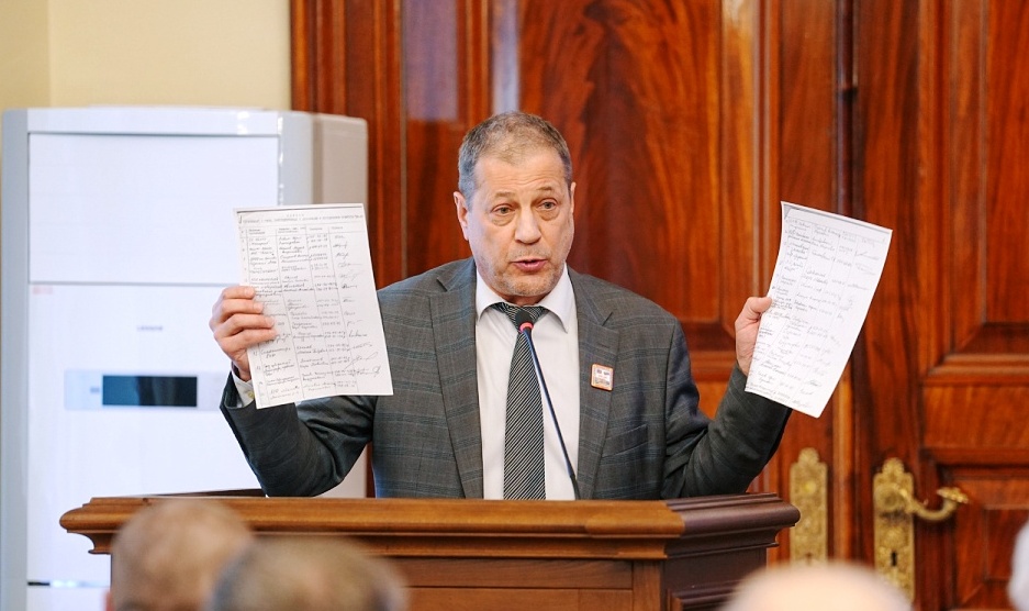 Алексей Ковалёв, депутат Ленсовета в 2025 году